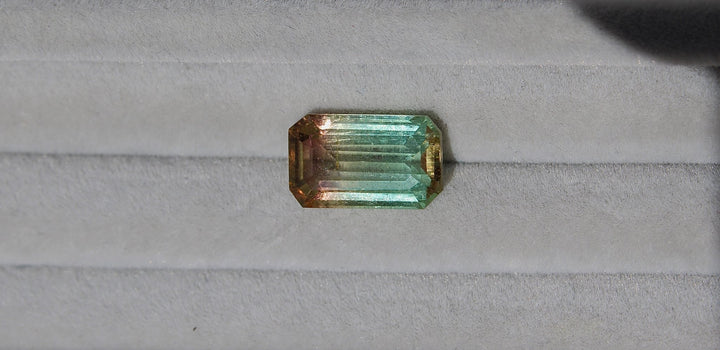 4.48ct Bi Colour Tourmaline - Kingdom Jewelry