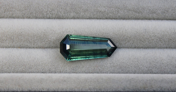 5.44ct Shield Cut Sapphire - Kingdom Jewelry