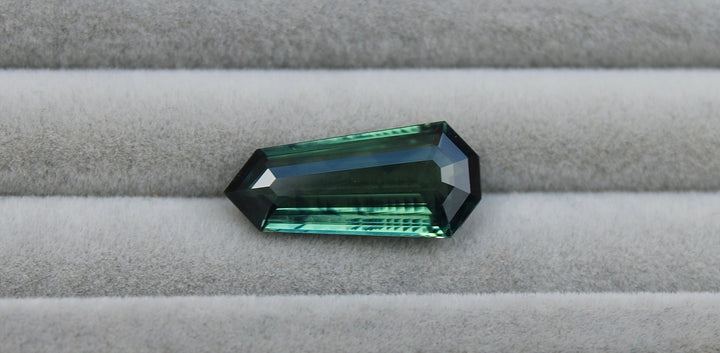 5.44ct Shield Cut Sapphire - Kingdom Jewelry