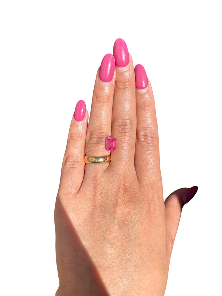2.533ct Vivid Pink Mahenge Spinel