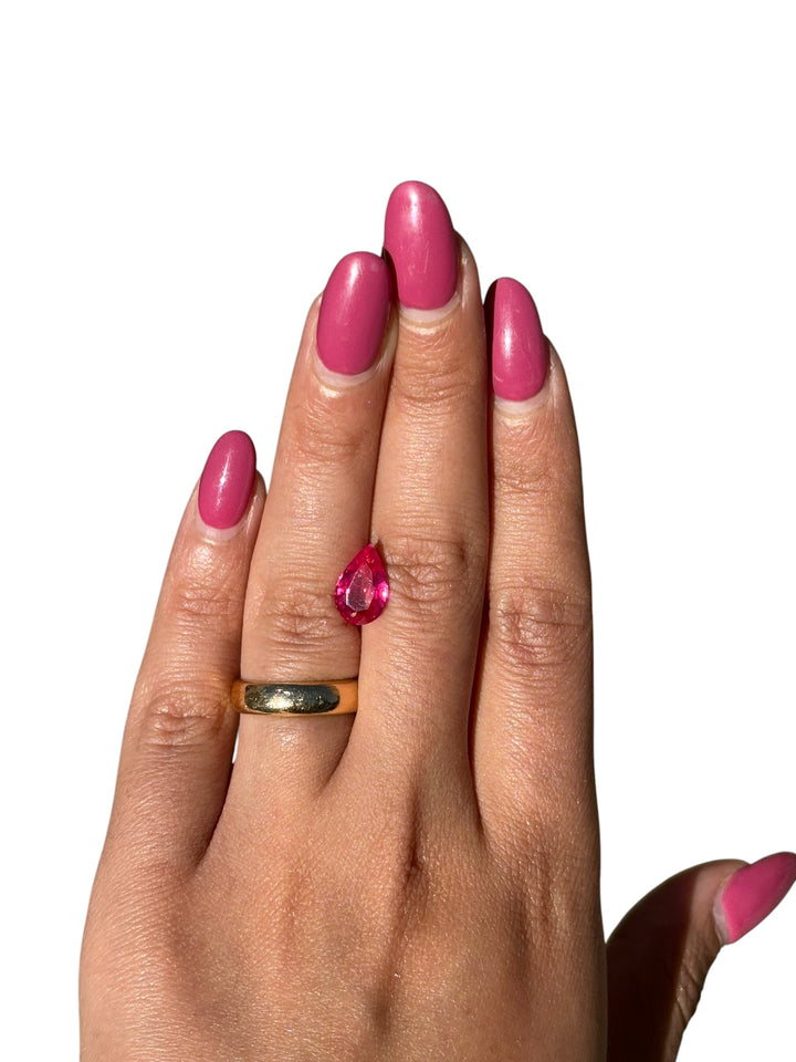 2.611ct Vivid Pink Mahenge Spinel