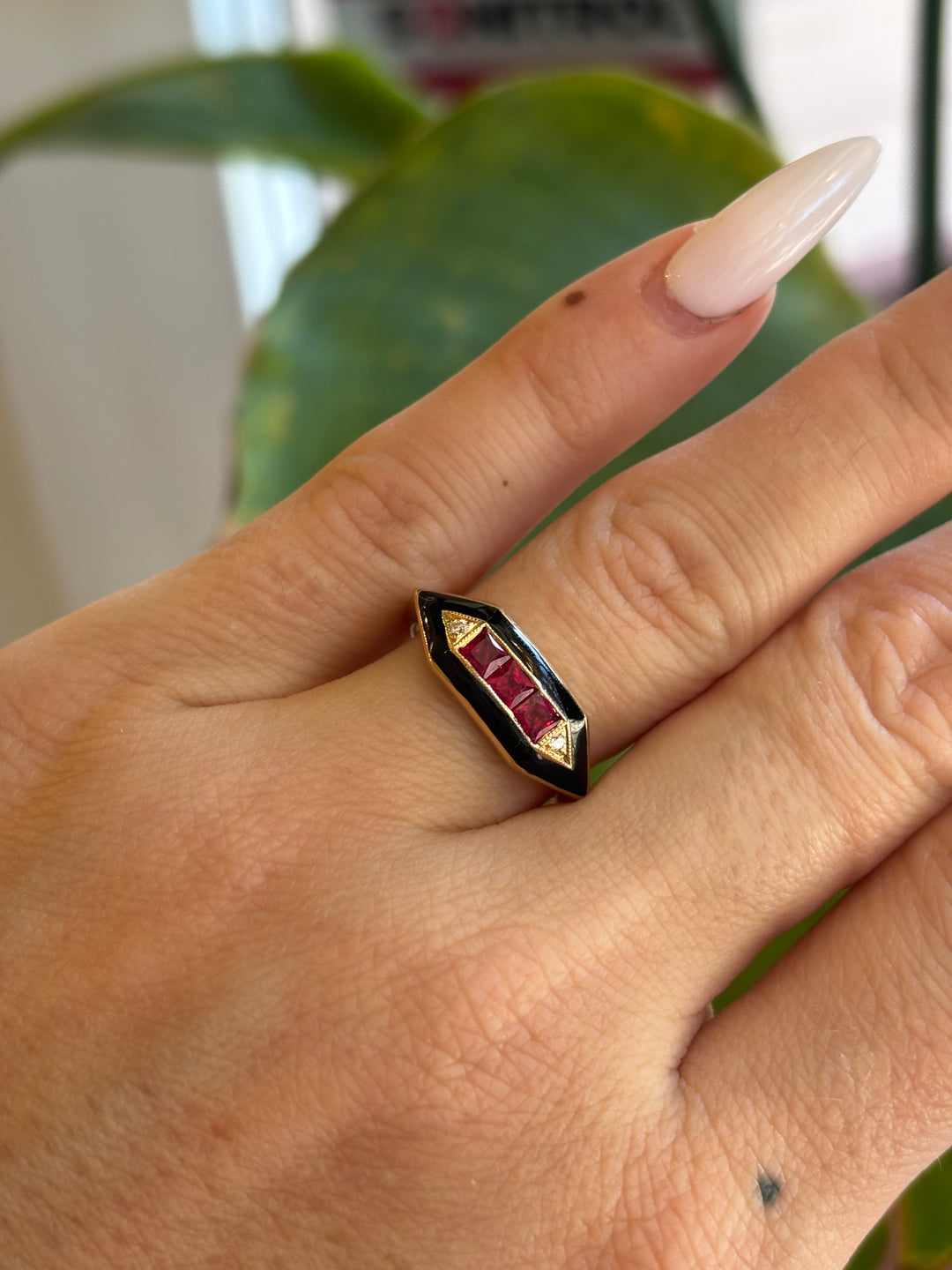 14k yellow gold diamond and ruby ring