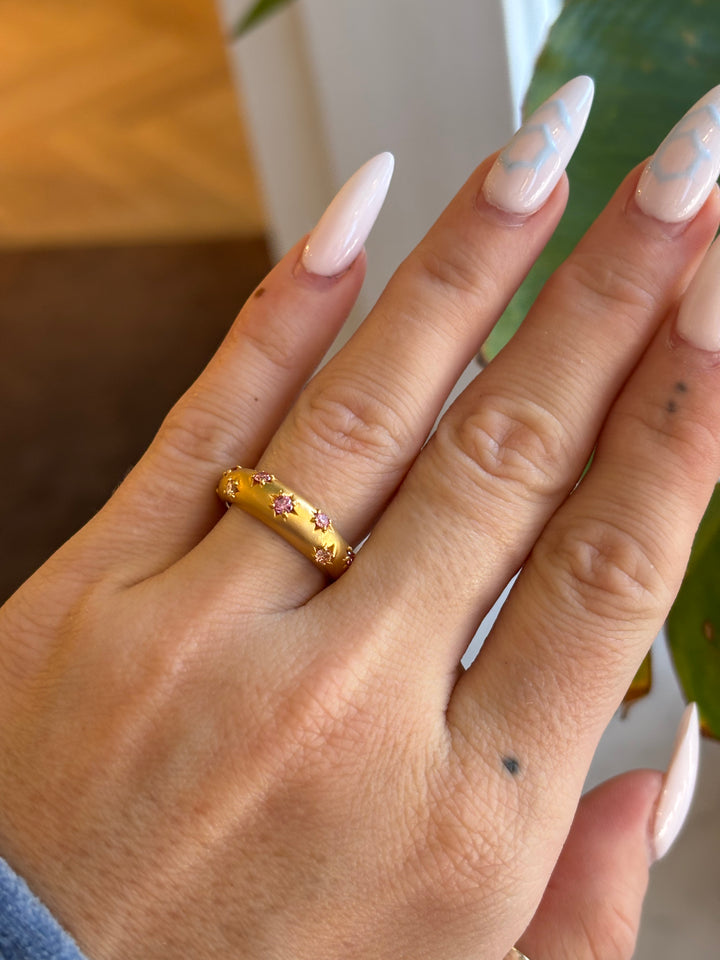 14K Yellow Gold Pink Lab Diamond Ring