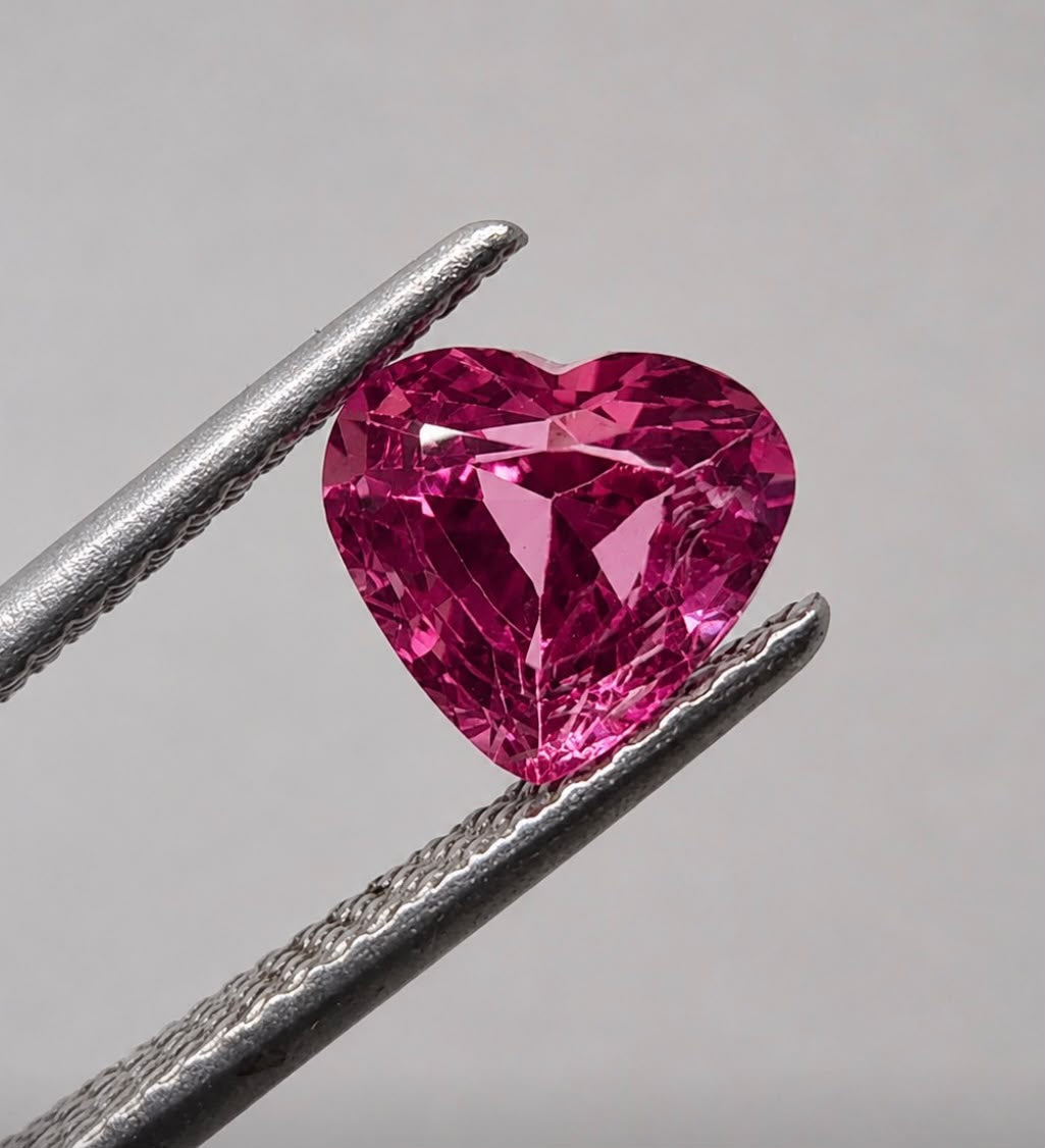 1.10ct Vivid Heart Pink Mahenge Spinel