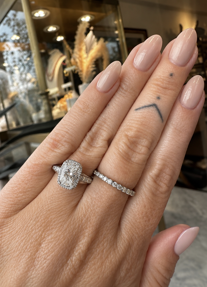 14k White Gold Antique Cushion Cut Ring