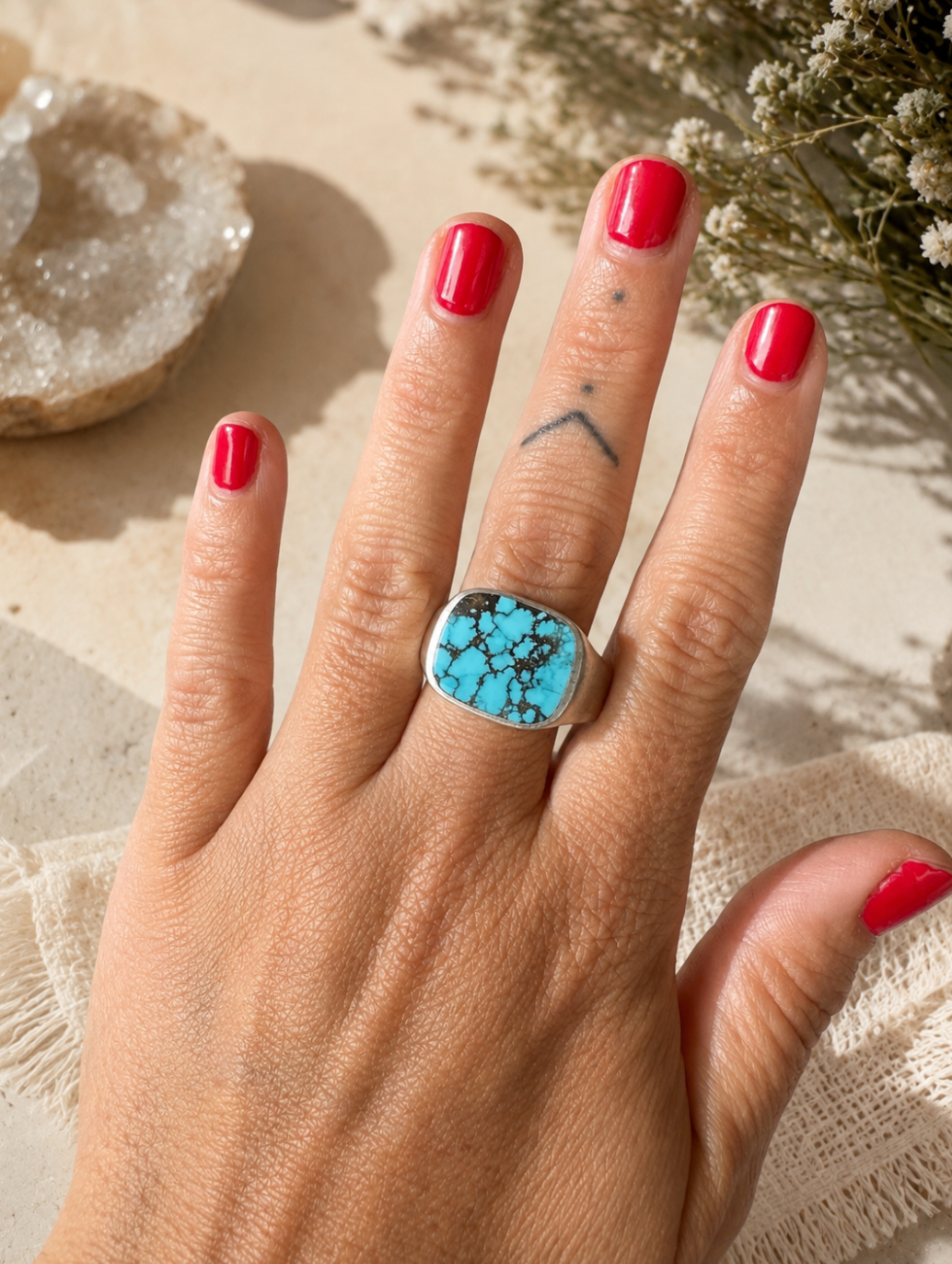 Hubei Turquoise x Silver Inlay Ring