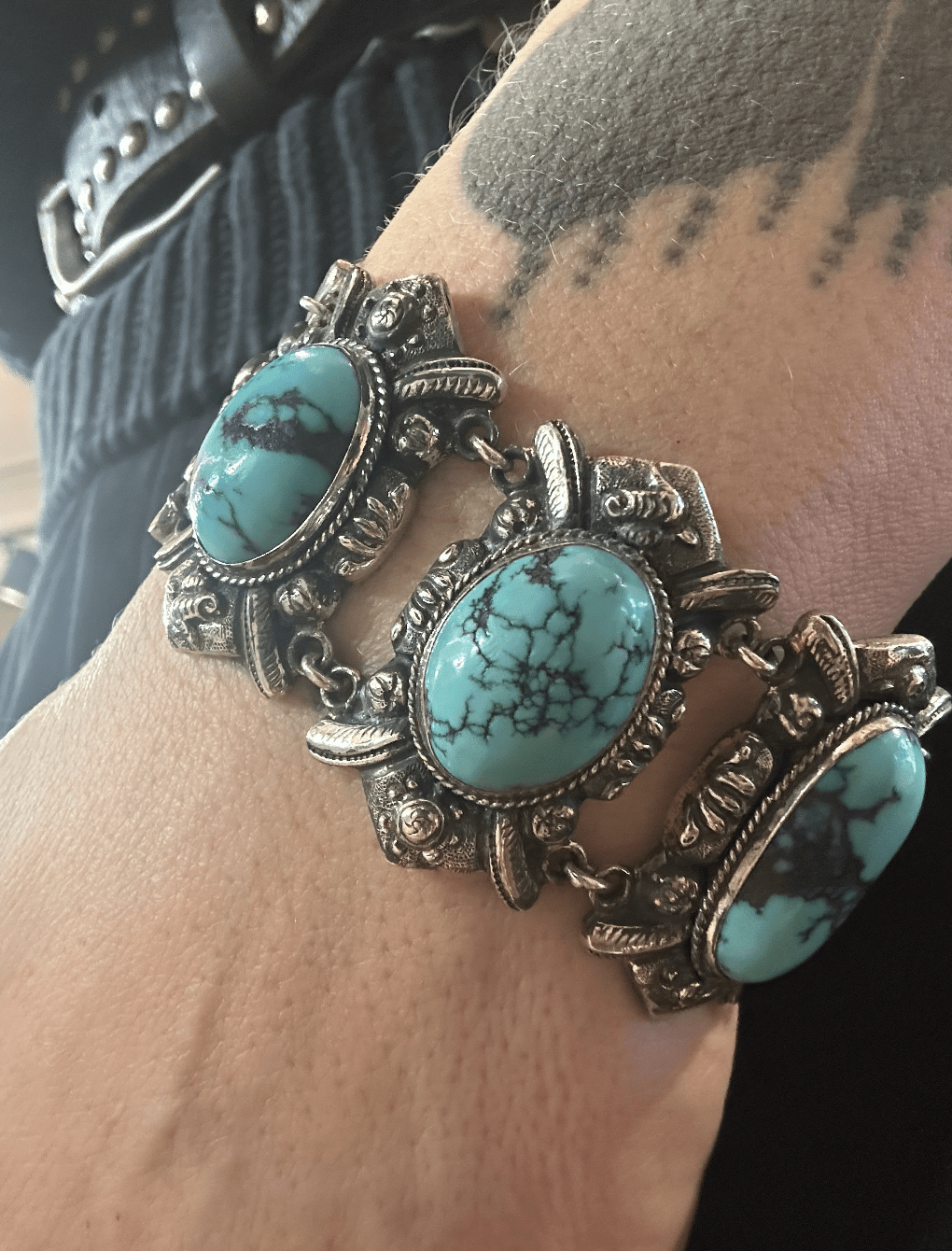 Antique Hubei Turquoise Silver Bracelet - Kingdom Jewelry