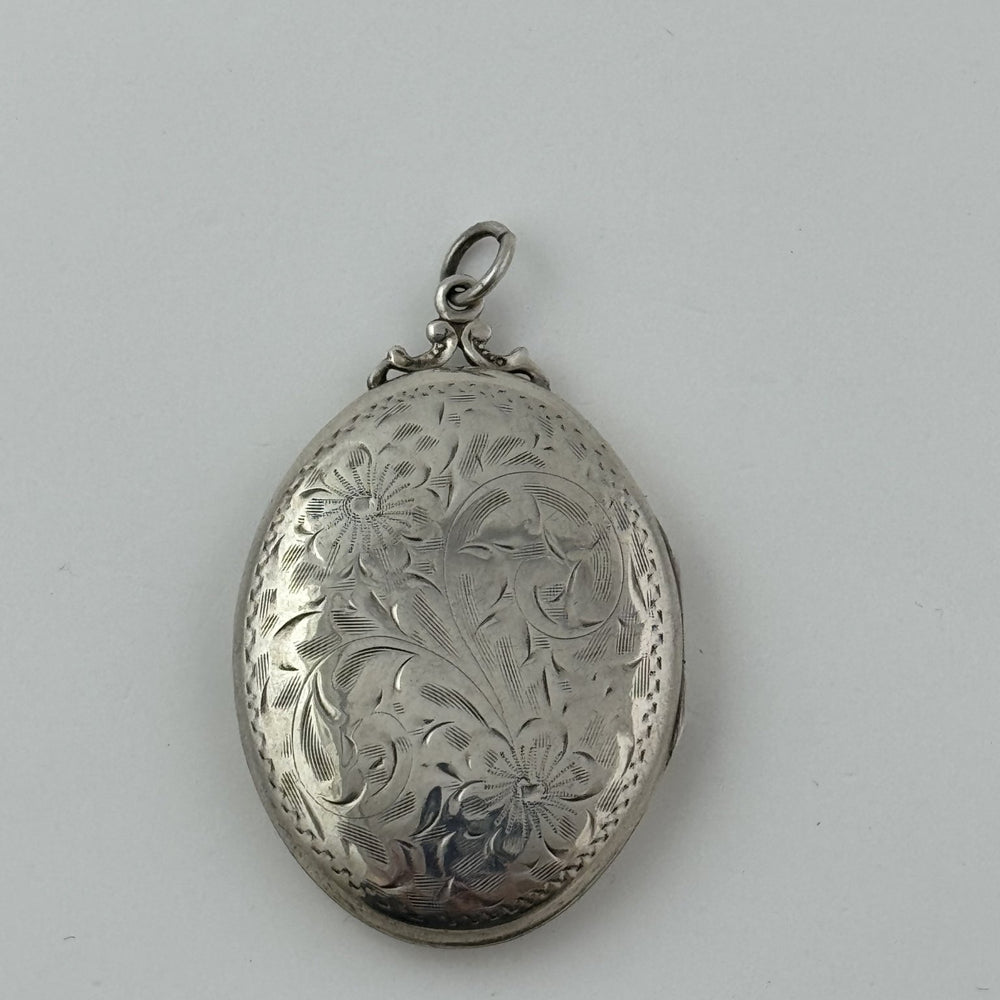 Silver Flora Locket - Kingdom Jewelry