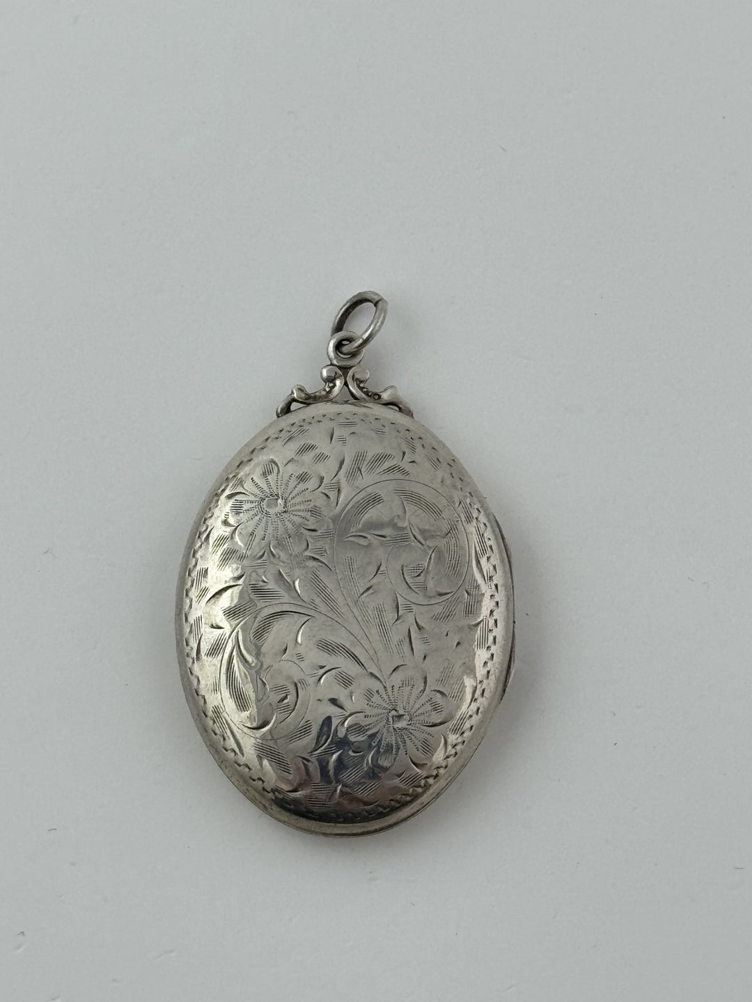 Silver Flora Locket - Kingdom Jewelry