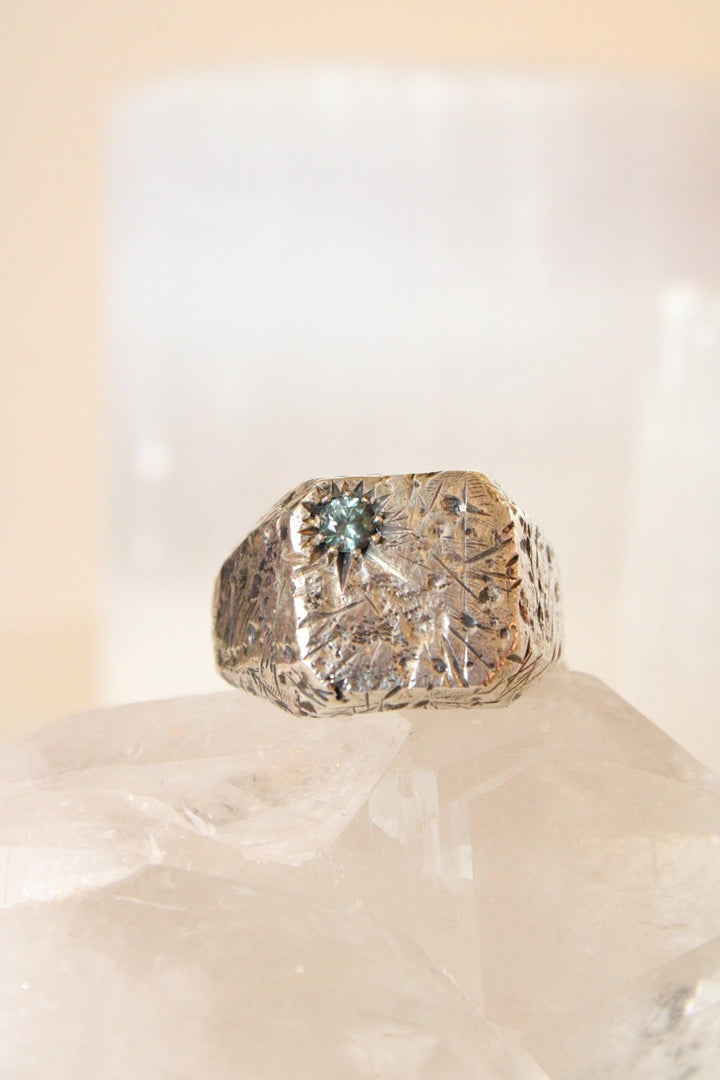 Silver Starburst Montana Sapphire Signet - Kingdom Jewelry