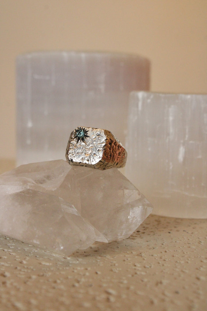 Silver Starburst Montana Sapphire Signet - Kingdom Jewelry