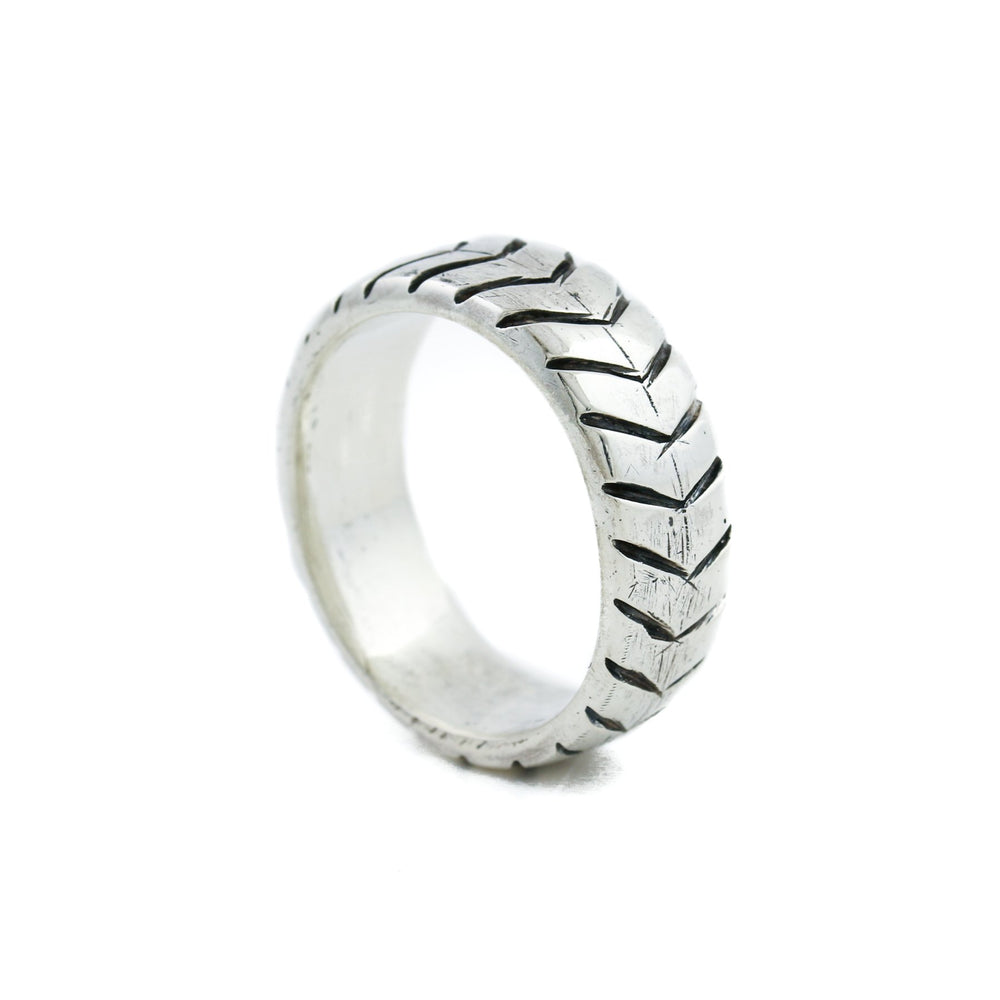 
                  
                    Silver x 9mm "Chevron" Brutalist Band - Kingdom Jewelry
                  
                