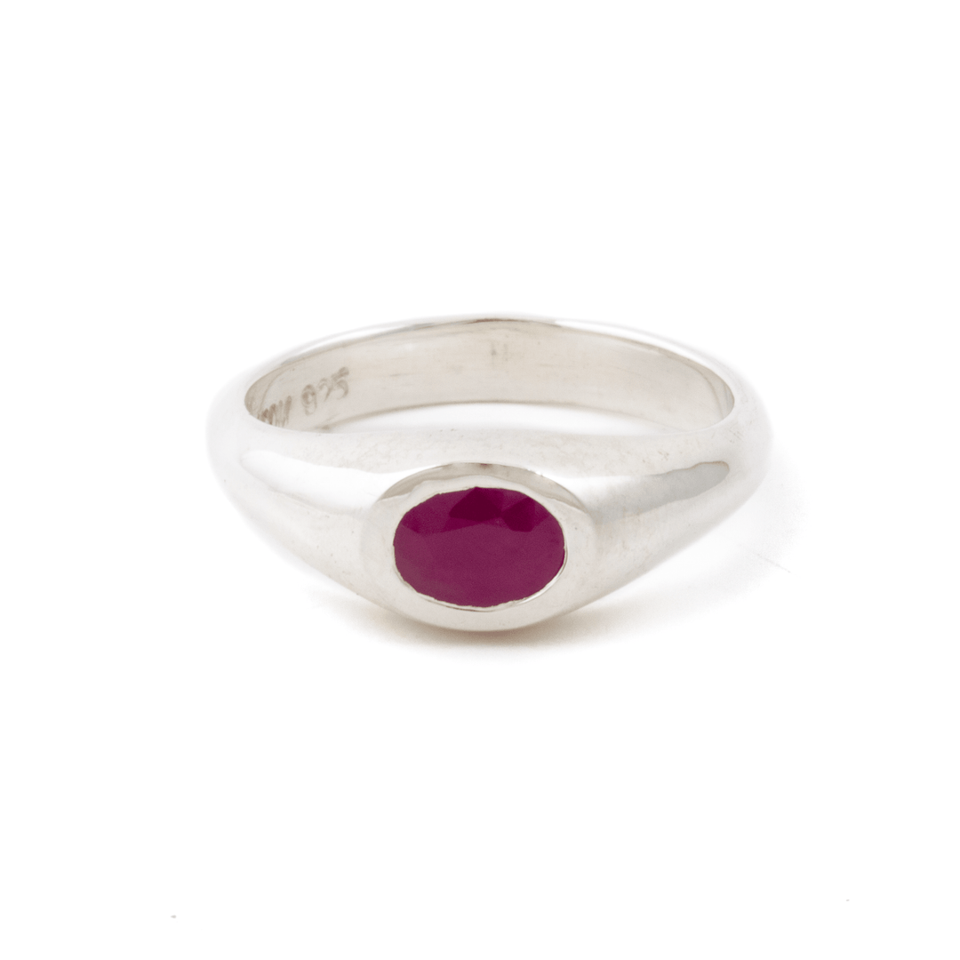 Silver x Faceted Burmese Sapphire Oval Inlay Signet - Kingdom Jewelry