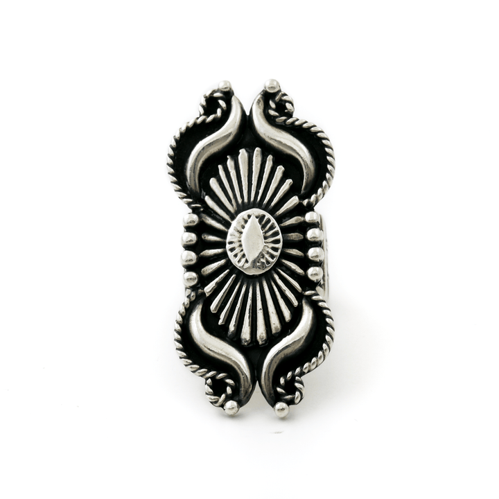 Silver x Magnificent 1980's "Lorenzo James" Navajo Ring - Kingdom Jewelry