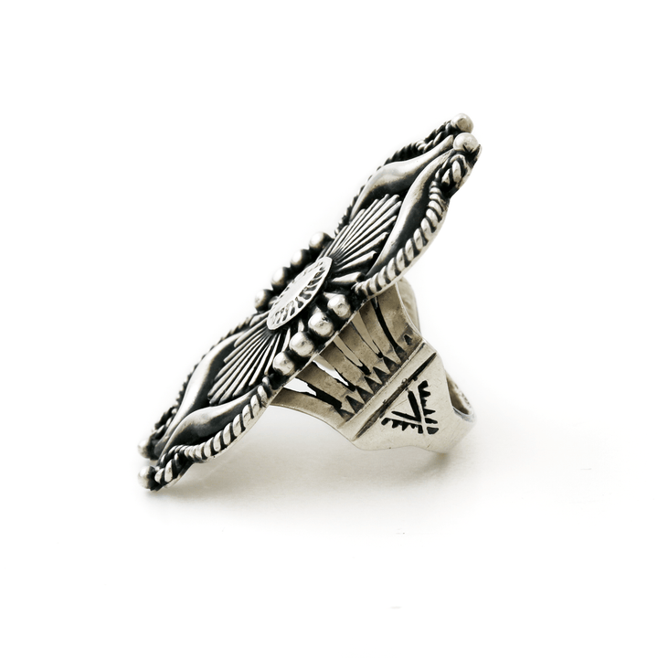 Silver x Magnificent 1980's "Lorenzo James" Navajo Ring - Kingdom Jewelry