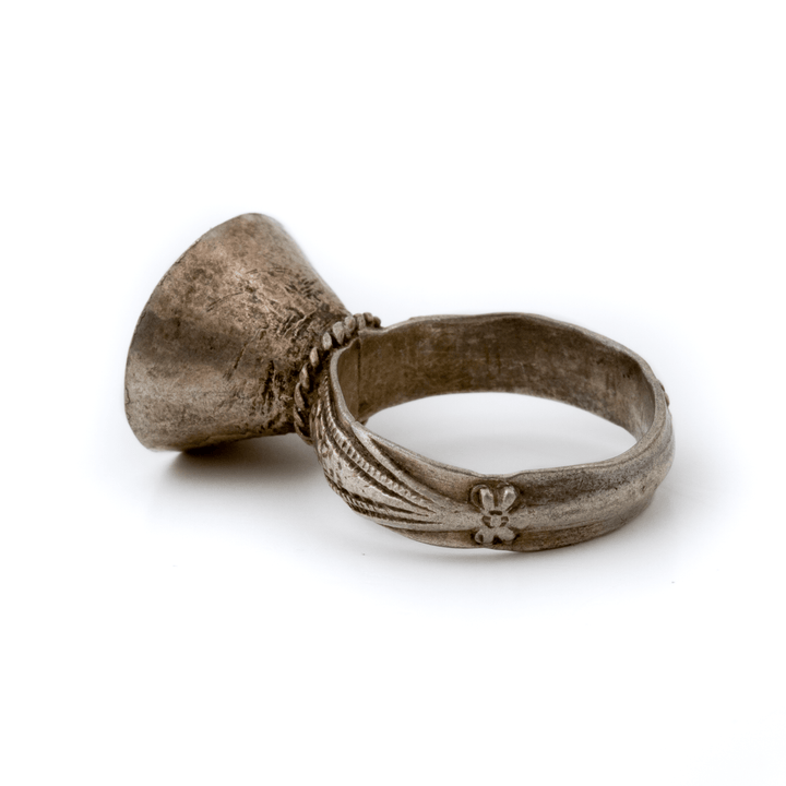 Silver x Single Bugle Lapis Lazuli Afghan Mughal Ring - Kingdom Jewelry