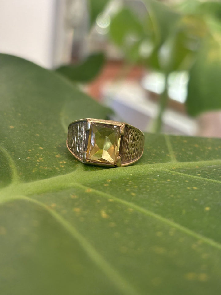 Solaris Vintage 10K and Synthetic Sapphire Ring - Kingdom Jewelry