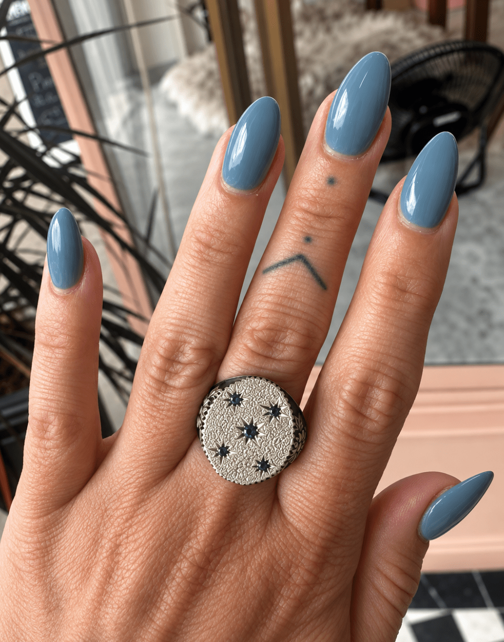 Star Set Sapphire Flower Silver Ring - Kingdom Jewelry