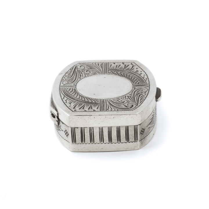 Sterling Silver x Hand - Engraved Filigree Russian Box - Kingdom Jewelry