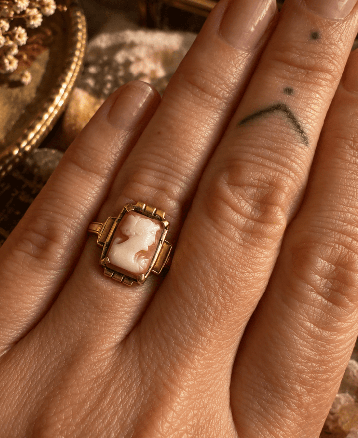 Vintage 10K Yellow Gold Cameo Ring - Kingdom Jewelry