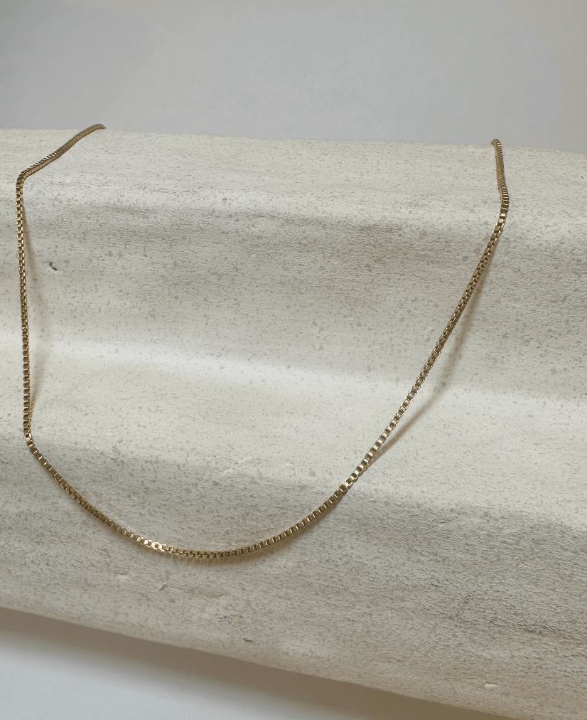 Vintage 18k 22 Inch Box Link - Kingdom Jewelry