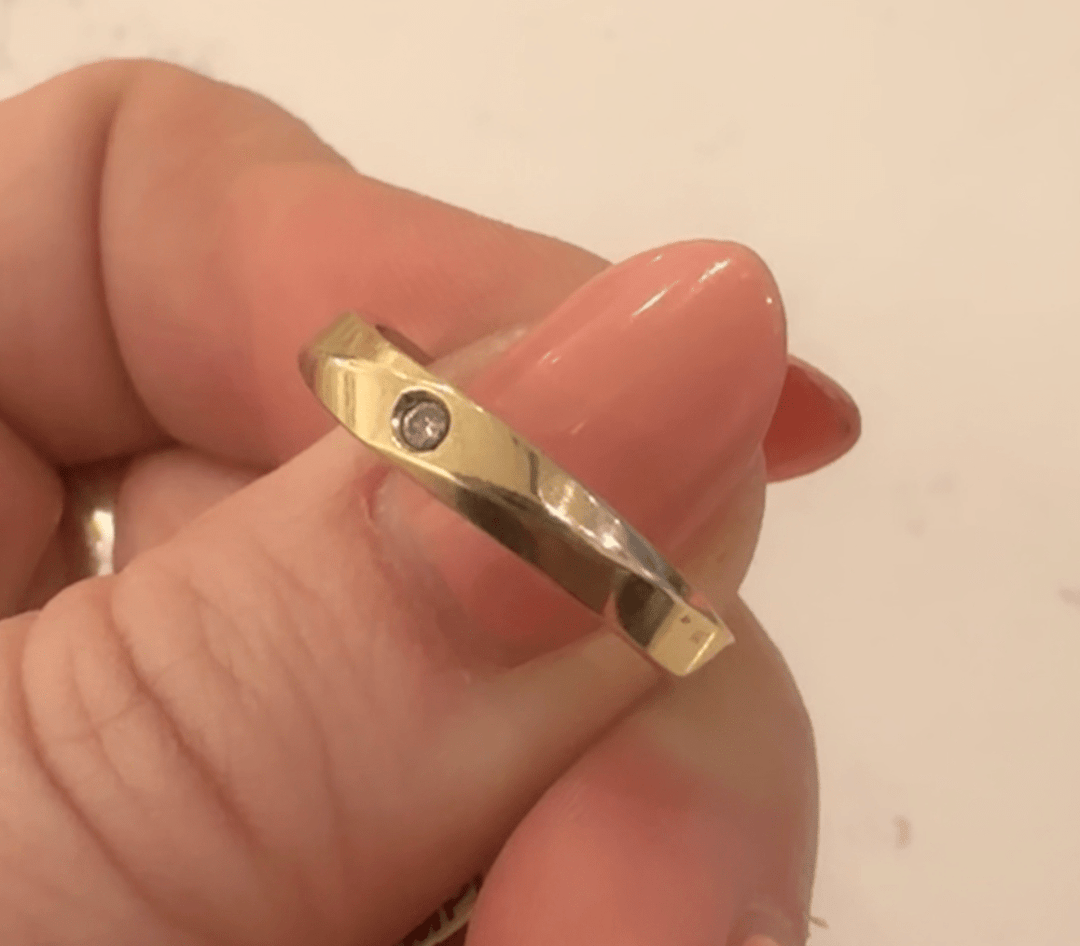 Yellow Gold Twist Band W/ Small Diamond - Kingdom Jewelry