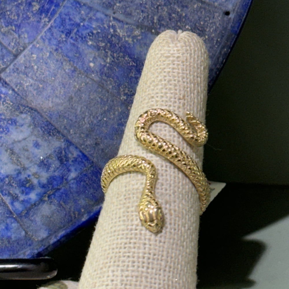 10K Snake Ring - Kingdom Jewelry