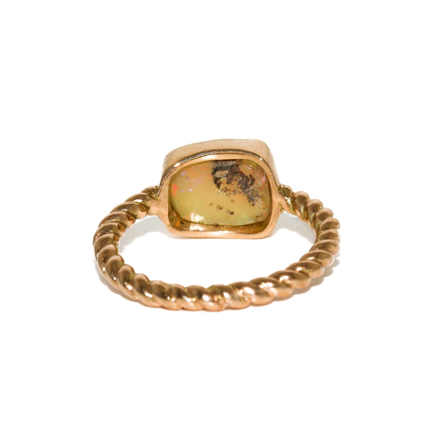 Load image into Gallery viewer, 14 KT Gold x Welo Opal Asymmetrical Rope-Band Ring - Kingdom Jewelry
