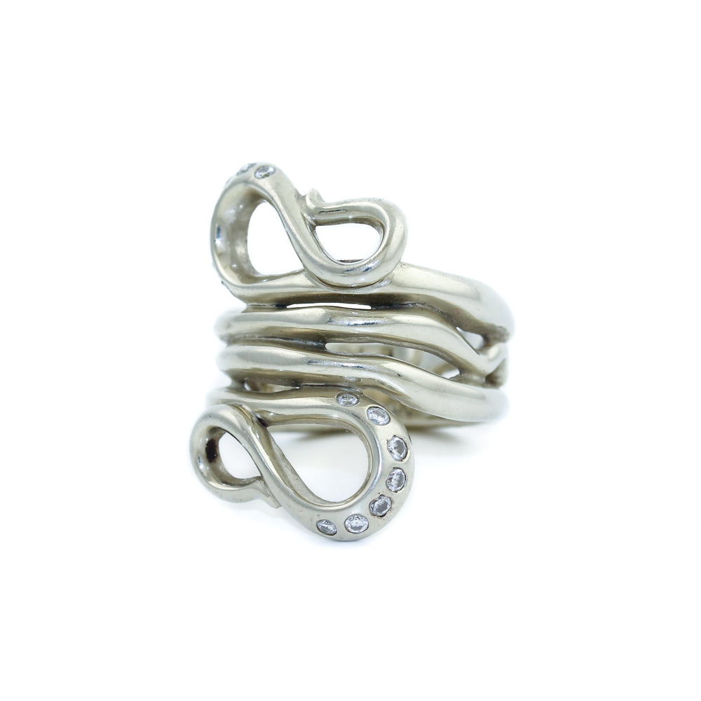 
                      
                        14K White Gold Snake Ring x Diamonds - Kingdom Jewelry
                      
                    