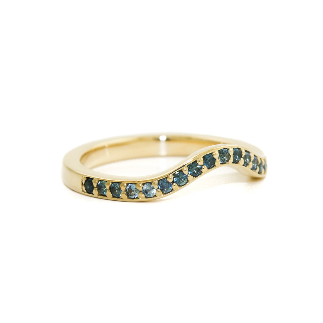 14K x Pave Teal Sapphire Curved Band - Kingdom Jewelry