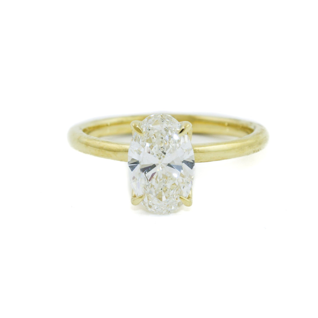 18k Gold Oval Diamond Ring - Kingdom Jewelry