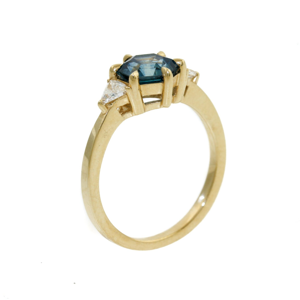 
                      
                        18k Gold x Hexagonal Montana Sapphire Isla Ring - Kingdom Jewelry
                      
                    