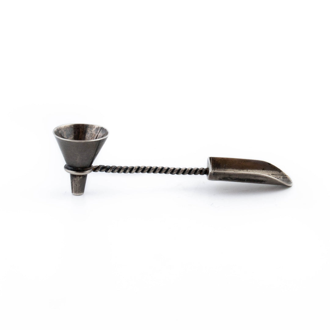 1950’s Vintage Candle Snuff - Kingdom Jewelry