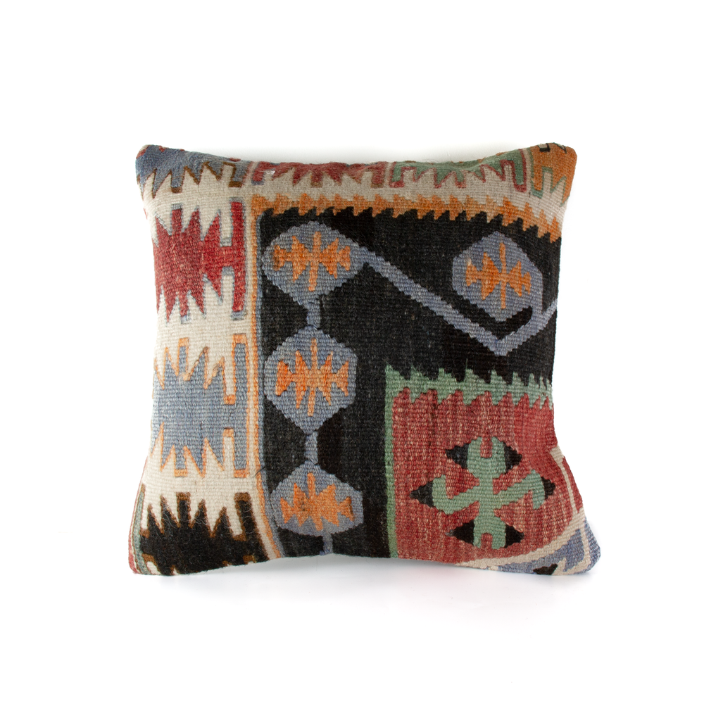 
                      
                        Kilim "Angled" Pillow Cover - Kingdom Jewelry
                      
                    