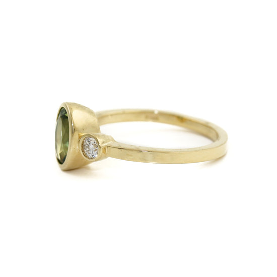 Australian Sapphire x Diamonds Ring - Kingdom Jewelry
