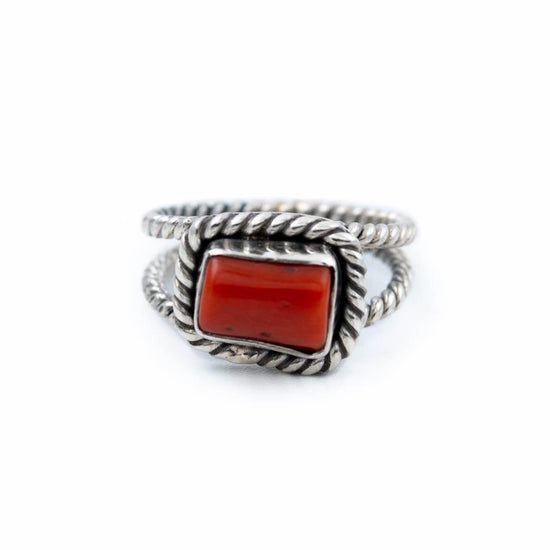 Load image into Gallery viewer, Coral Twin Shank Ring - Kingdom Jewelry
