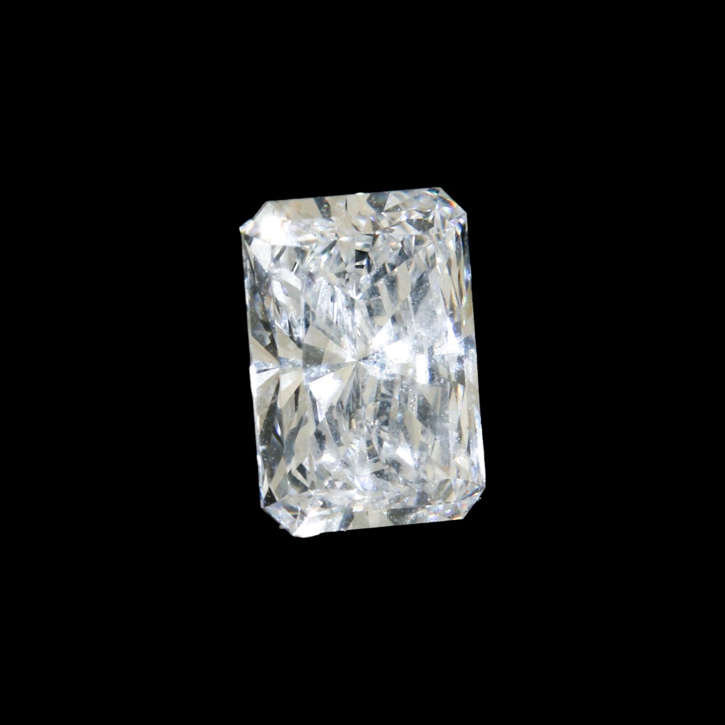 D VVS1. GIA 2.00 White Radiant Diamond + 18k Build Out (Brettan) - Kingdom Jewelry