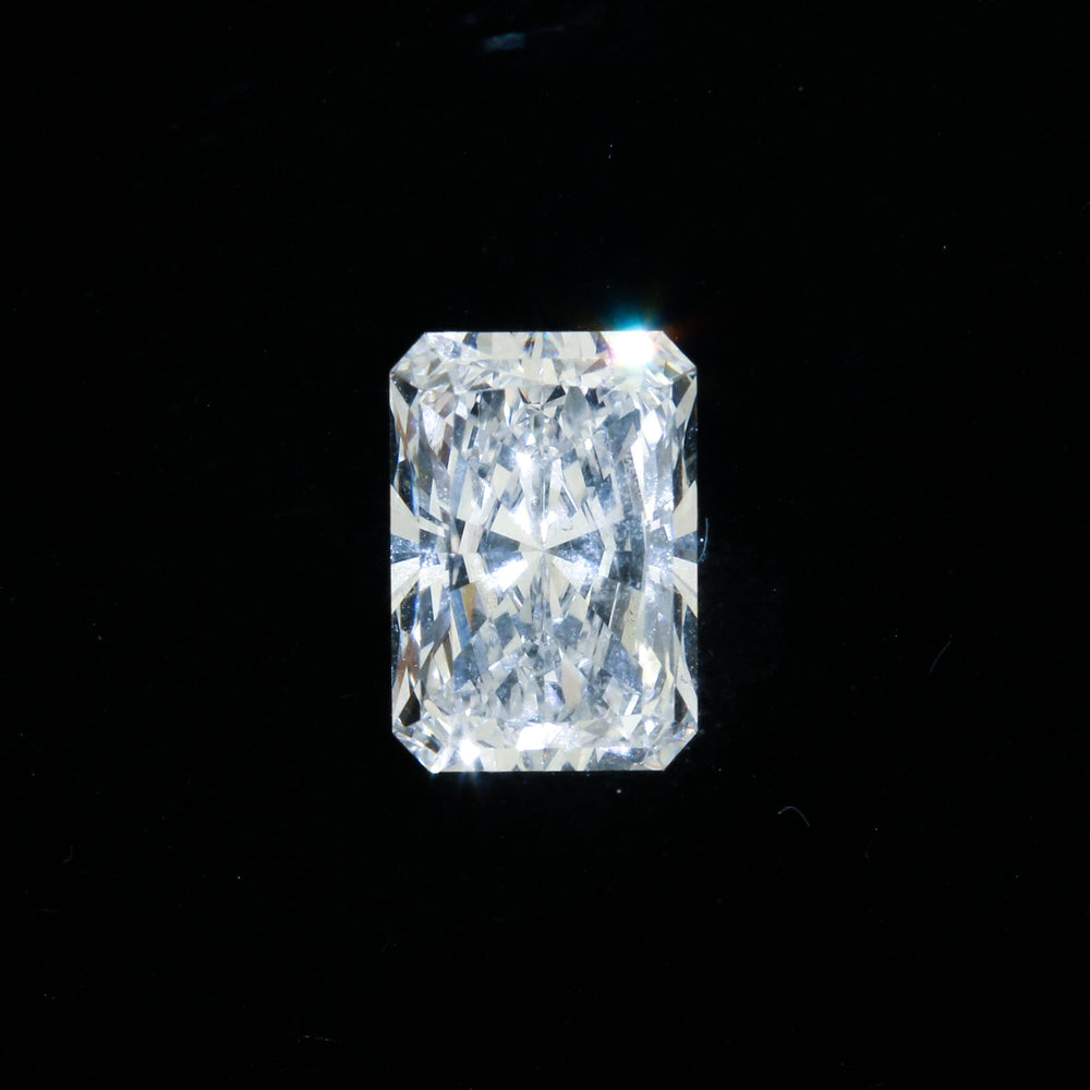 
                      
                        D VVS1. GIA 2.00 White Radiant Diamond + 18k Build Out (Brettan) - Kingdom Jewelry
                      
                    