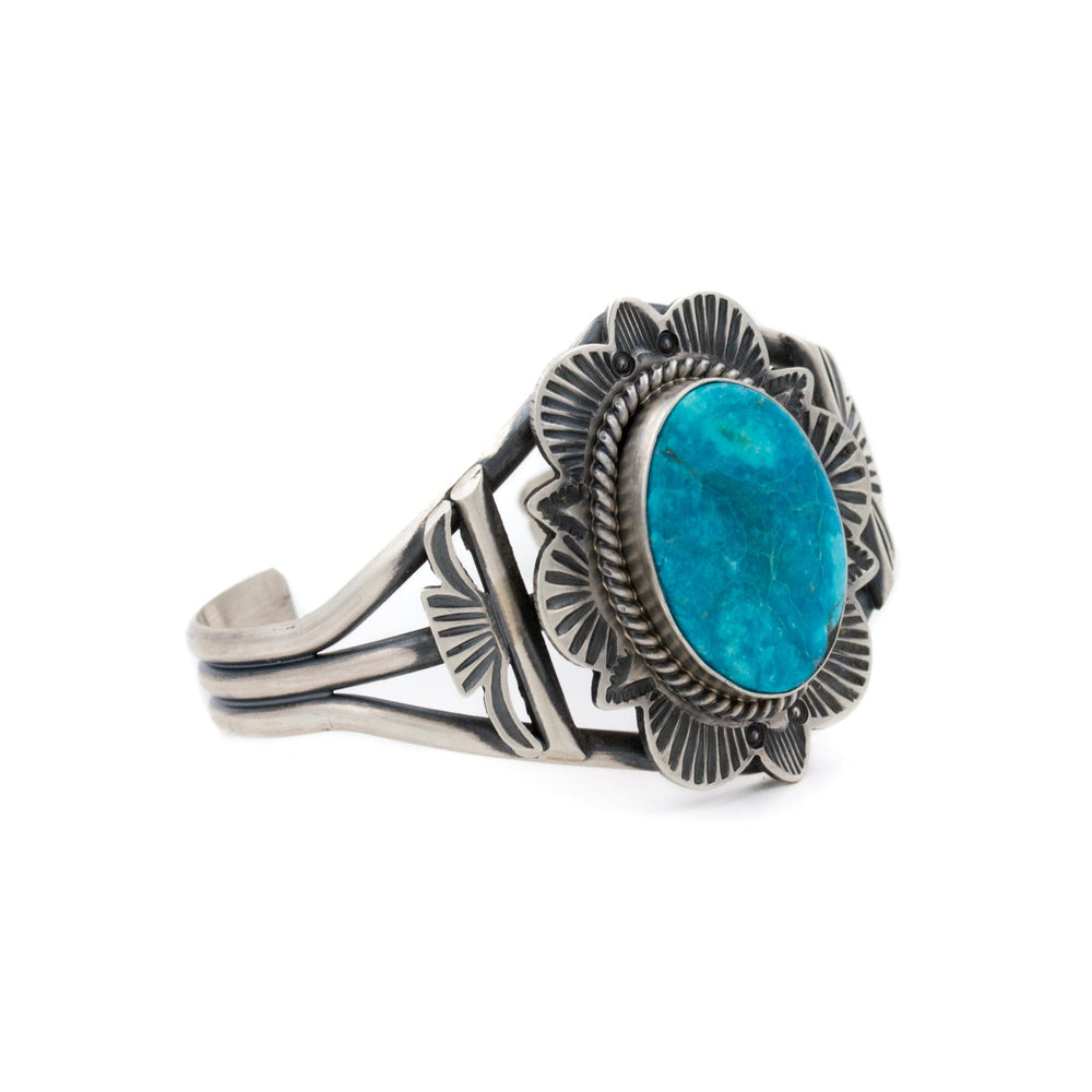 Dreamy Turquoise Navajo Cuff - Kingdom Jewelry