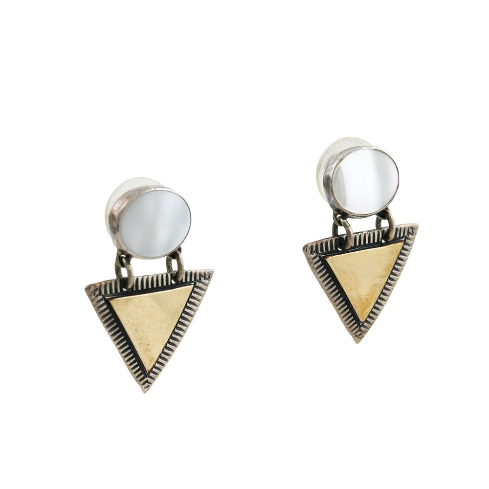 
                      
                        Dual Tone Triangular Brass x Silver Pearl Earrings - Kingdom Jewelry
                      
                    