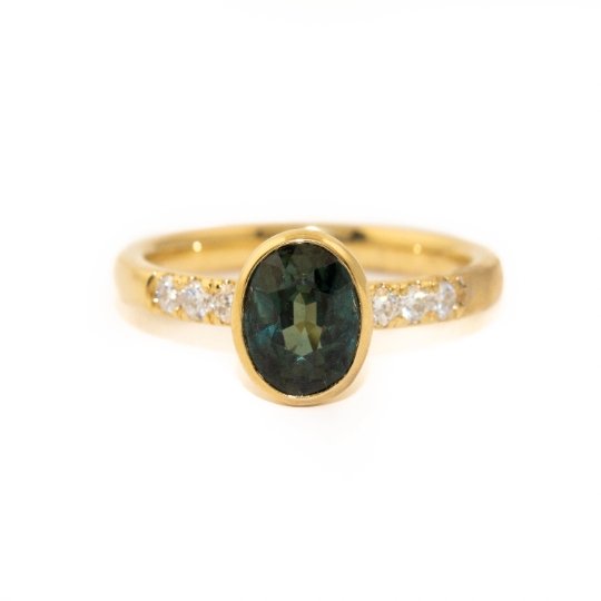 Elena Oval Sapphire Diamond Ring - Kingdom Jewelry