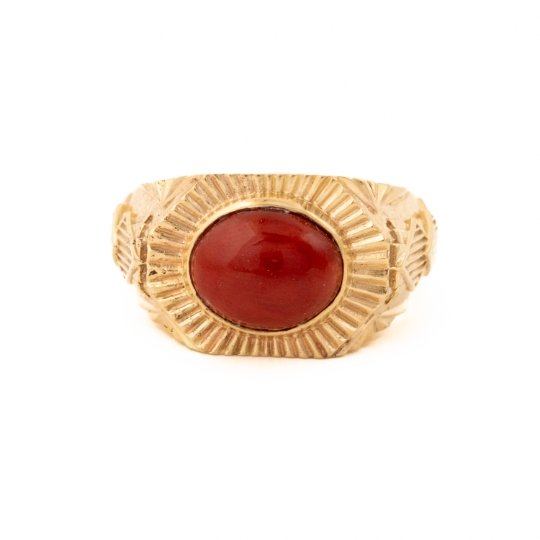 "Empire" Ring in Solid 18 KT Gold x Red Coral Art-Deco - Kingdom Jewelry
