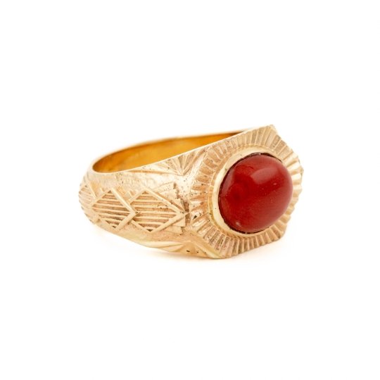 "Empire" Ring in Solid 18 KT Gold x Red Coral Art-Deco - Kingdom Jewelry