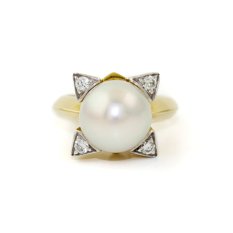 Flower South Sea Pearl Ring in 18K - Kingdom Jewelry