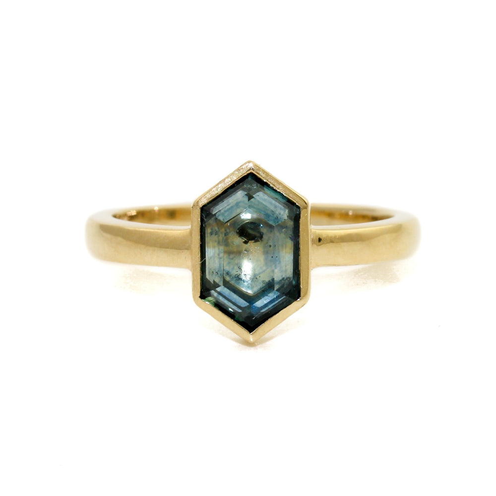 
                      
                        Hex portrait cut Sapphire Ring - Kingdom Jewelry
                      
                    