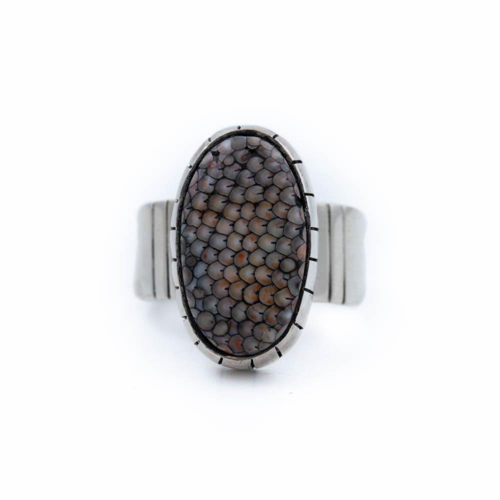 Mid-Band Pinecone Ring - Kingdom Jewelry