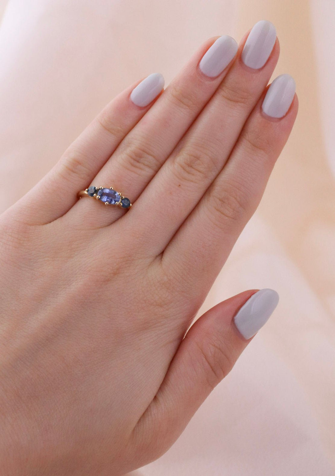 Oval Cut Sri Lankan Sapphire Ring - Kingdom Jewelry