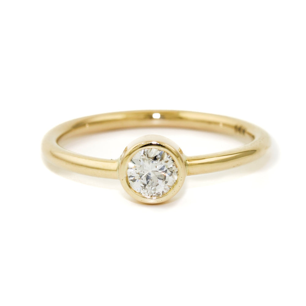 
                      
                        Round Cut Diamond Ring in 14K - Kingdom Jewelry
                      
                    