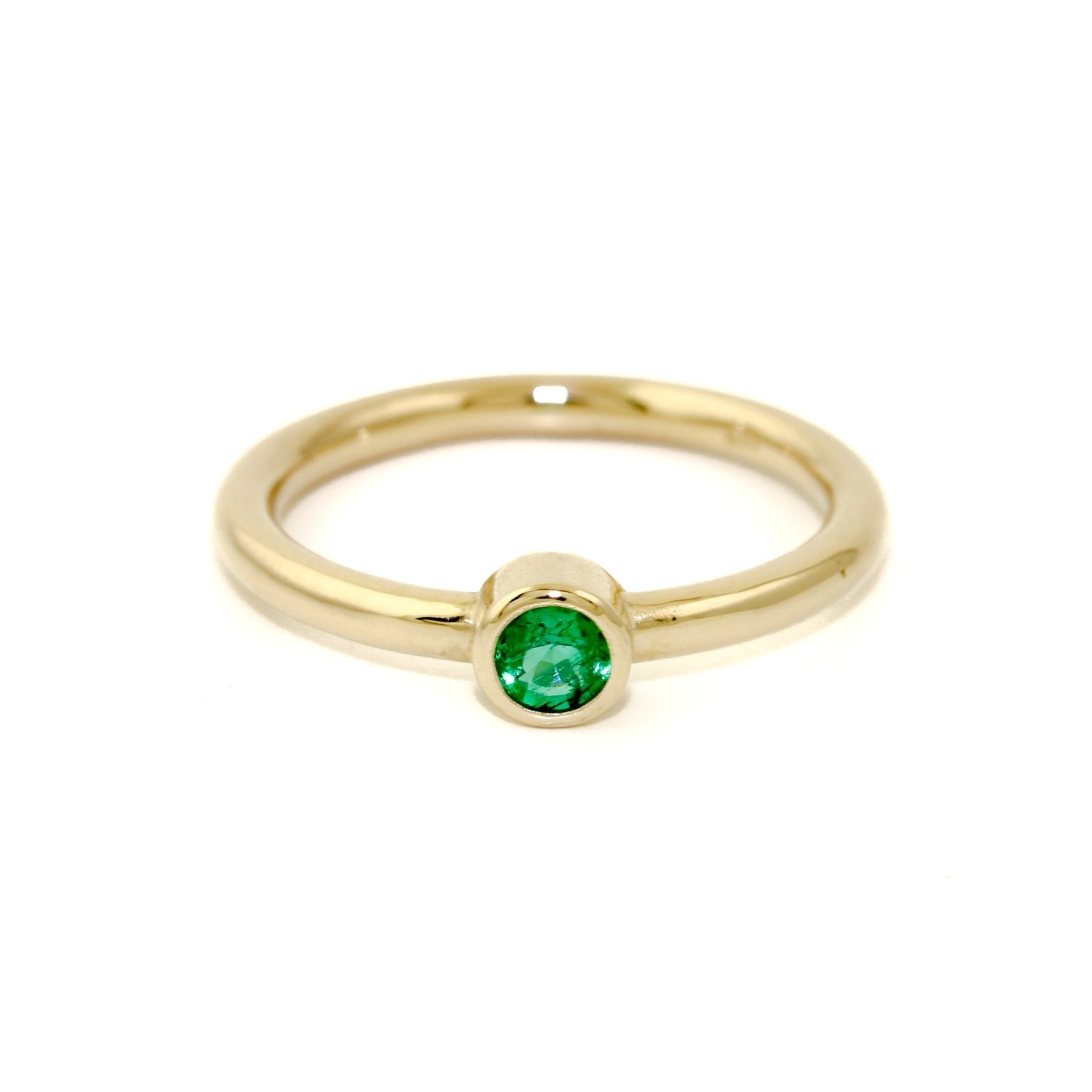 Vintage 14 Karat Yellow Gold Natural Emerald & Diamond Band Ring - Size  4.75 US / J UK - WeilJewelry