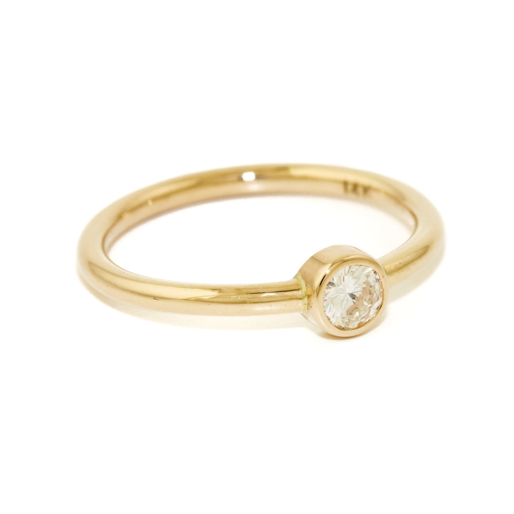 Simple Round Cut Diamond Ring in 14K - Kingdom Jewelry